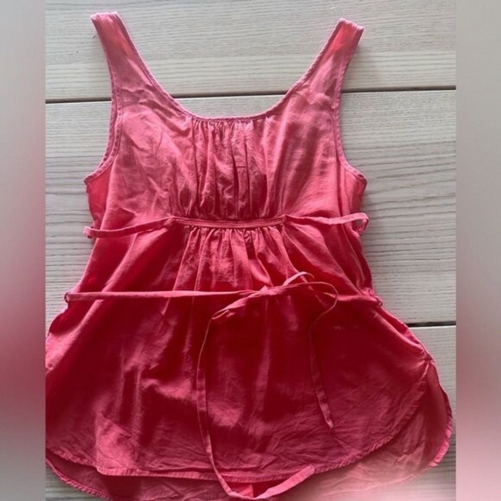 Pink Sleeveless Button-Down Top - Picture 3 of 6